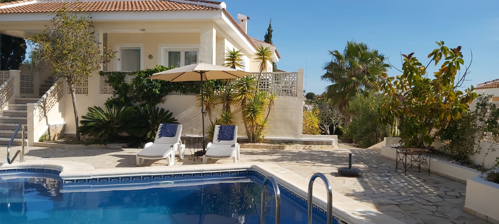 Voorkant villa spanje